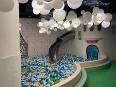 -涨巢·潮玩水疗局