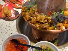 -老佛爷铜炉蛙锅(东门老街店)