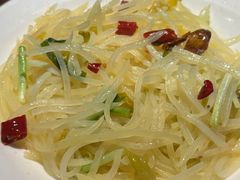 酸辣土豆丝-章吴记喜瑞餐厅(东东城店)
