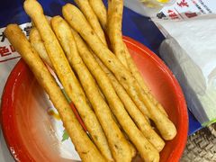 -马路边边串串香(苗栗路店)