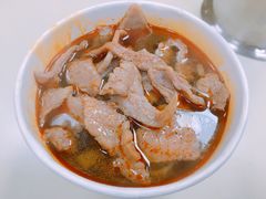 -江三王记牛杂馆(总店)