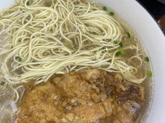 -百年老字号·观振兴蟹黄面·三虾面·苏式面(观前街富仁坊巷店)