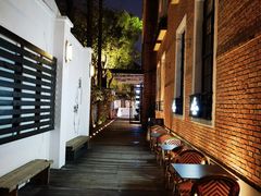 -龙门阵茶屋川菜馆(武康路店)