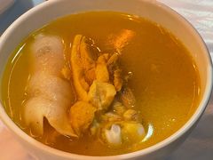-鲜入围煮花胶鸡海鲜火锅