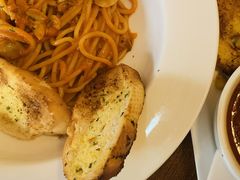 -Mr.Pizza米斯特比萨(五四广场青岛首店)