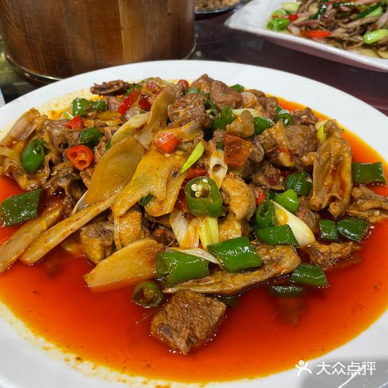 五千年香拾里川菜馆