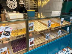 面包甜点陈列柜-虎头局·渣打饼行(五一新干线店)