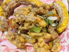 牛蛙-捞围鲜·港式打边炉(海阳路店)