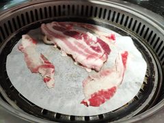 烤厚切黑香猪五花肉-烤路里·韩国品质自助烤肉(石路天虹4号店)