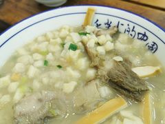 羊肉泡馍-老陕油泼面(回民街店)