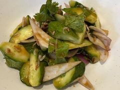 南山小拌菜-南山鲜虾面·活鲜小馆·海味大连菜(南山总店)