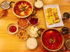 猪颈肉泡菜汤-金北顺大锅家(신사본점)