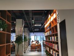 -上海市虹口区图书馆(曲阳分馆)