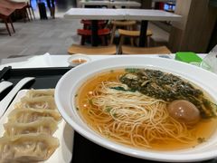 -百事佳烧鸭牛腩(上海虹桥站店)