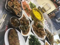 -覃记海鲜美食餐厅