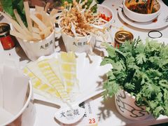 -大龙燚火锅(天安云谷店)