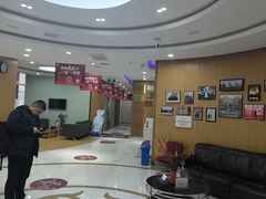 -雅悦齿科(顾村公园店)