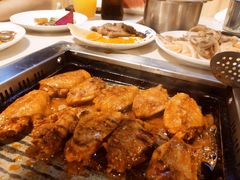-爱客得牛排海鲜烤肉·火锅自助(春熙路黑金好店)