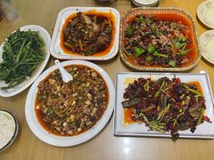 -易老九江湖菜(北滨一路店)