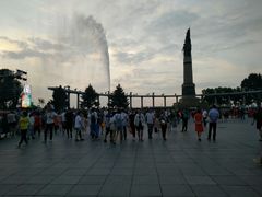 -人民防洪胜利纪念塔