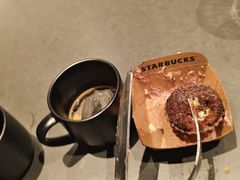 -星巴克臻选(上海合生汇1F店)