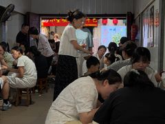 -正宗杨记普洱酸醋米线(总店)