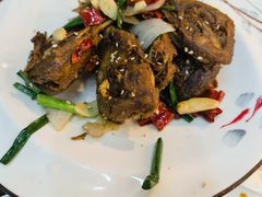 -老鄞江清水龙虾•赵赵家(江北店)