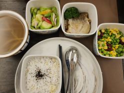 -悦芽母婴护理月子中心(凤起潮鸣府店)