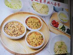 -裕兴记•蟹黄面馆(人民广场店)