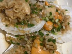 蒜蓉粉丝蒸扇贝-和记小菜(东方店)