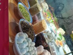 -鱼窝棚柴火铁锅炖(富山屯店)