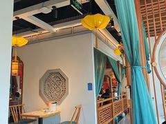 -粥满堂地道湖北菜(南湖都会店)