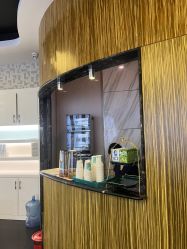 -比华利美容医院