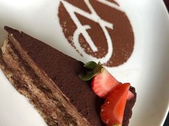 -WOLFGANG PUCK KITCHEN & BAR(迪士尼小镇店)