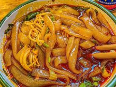 -拈签一笑黄牛肉辣卤串串