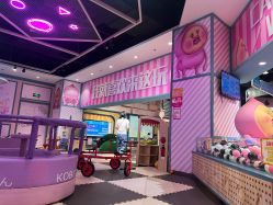 -卡通尼乐园(绿地缤纷城店)