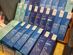 -猫的天空之城概念书店(丽江古城饮玉巷店)