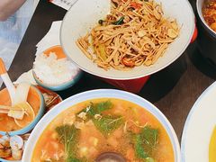 -川流不息·地道川菜·小龙虾(松东路店)