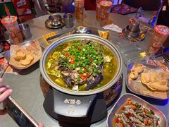 -令狐冲·炭烤活鱼(宝龙店)