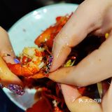 田林路美味龙虾打卡