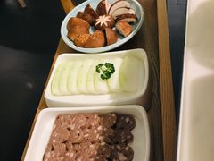 -左庭右院鲜牛肉火锅(浦江欢乐颂店)