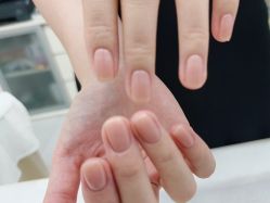 -赢韵美甲美睫瑞士净斑中心