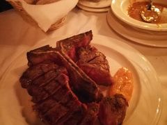 -Keens Steakhouse