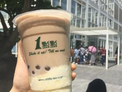 焦糖红茶拿铁-1点点(银座和谐广场店)