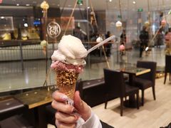 -VENCHI 闻绮(北京国贸商城店)