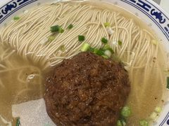 -鲁达面馆本帮风味(共康东路店)