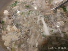 -阿三鱼头泡饼·家常菜