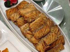 干炸带鱼-72号海鲜私房菜