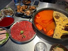 -鹿鸣山草本茶香火锅(园西路店)