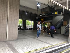 -麦当劳(江湾镇店)